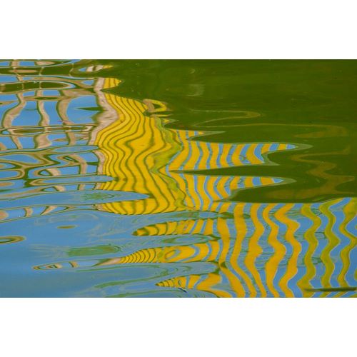 Haseltine, Tom 아티스트의 Make Tehi Lar-Myanmar-Reflection on water작품입니다.